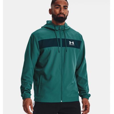 4. Under Armour Sportstyle Windbreaker-Jacke