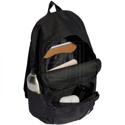 5. Adidas Classic Foundation HY0749 Rucksack