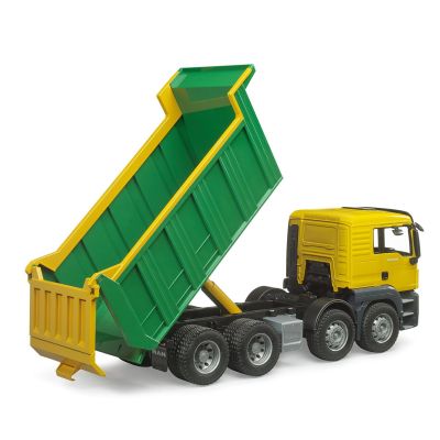 9. BRUDER 02772 Spielzeugauto
