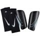 3. Nike Mercurial Lite Schienbeinschoner DN3611 010