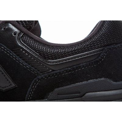 8. New Balance M CM997HCI Schuhe