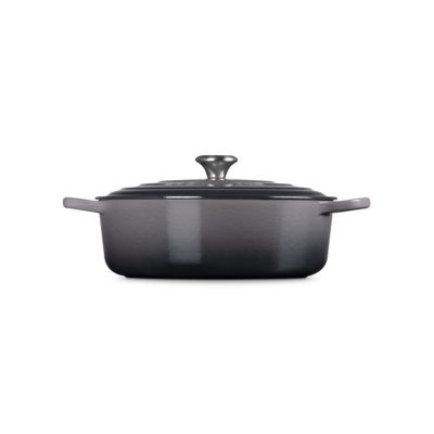 3. Le Creuset Signature Gourmet Bräter rund 30 cm Kirschrot