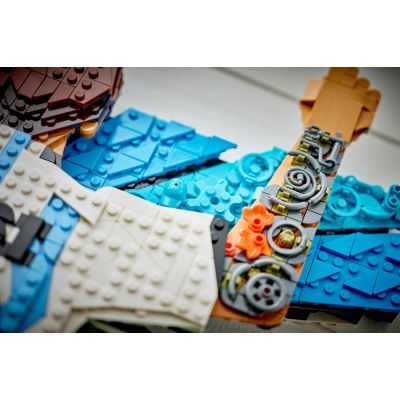 7. LEGO Editions 43018 – Lionel Messi: Teschen