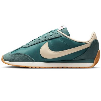 2. Nike Pacific HQ2052-302 Schuhe