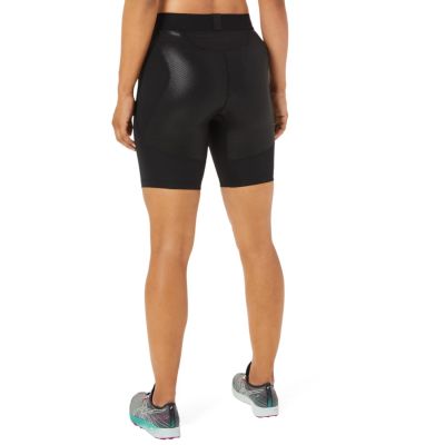 4. Asics Fujitrail Sprinter Short W 2012B928-003