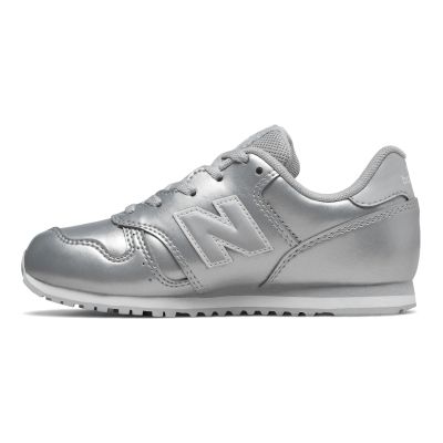 2. New Balance YC373GC