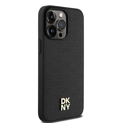 4. DKNY MagSafe-Hülle aus Leder mit Monogrammmuster und Metalllogo für iPhone 15 Pro Max – Schwarz