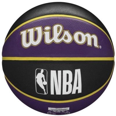 3. Basketball 7 Wilson Los Angeles Lakers WZ4021502XP