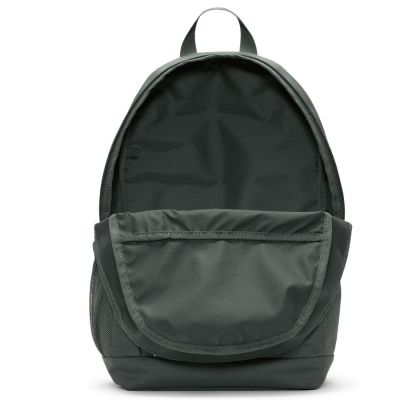 4. Nike Rucksack 20 l IX5295-303