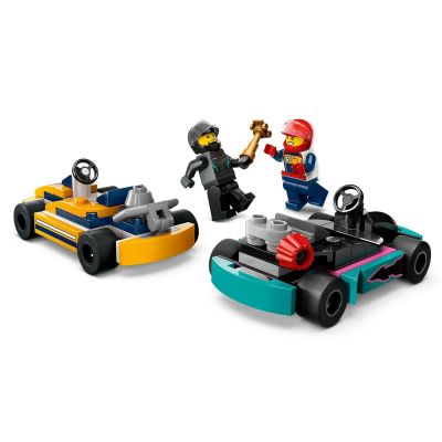 4. LEGO City 60400 Karts und Rennwagen