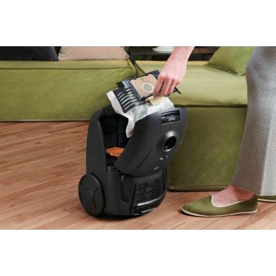 58. Hoover HE120PET 011 7809079 2,5-Liter-Staubsauger mit Trockenfunktion und 700-Watt-Staubbeutel