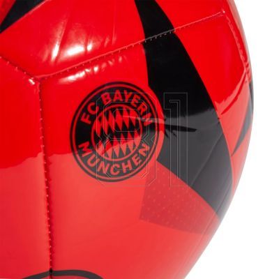 2. adidas FC Bayern Munich Home Club Ball IX4030 