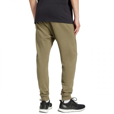 3. adidas Essentials French Terry-Hose mit großem Logo M JE8970