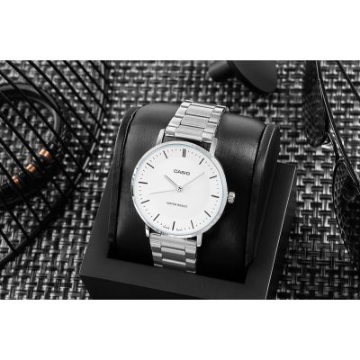 5. Herrenuhr CASIO MTP-VT04D-7EDF + Box