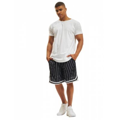 4. Karl Kani Small Signature Nadelstreifen-Mesh-Shorts M 6014920