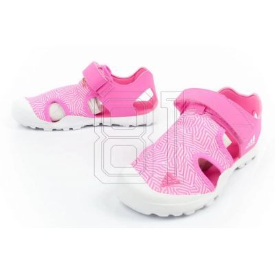 8. Adidas Captain Toey Jr FZ2235 Schuhe