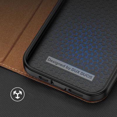 11. Dux Ducis Skin X2 Hülle für iPhone 14 Plus Hülle mit Magnetklappe braun