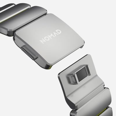 6. Nomad Stratos Armband aus natürlichem Titan