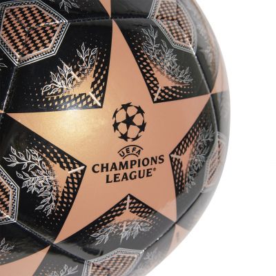 3. adidas UCL Club JH1285 Fußball