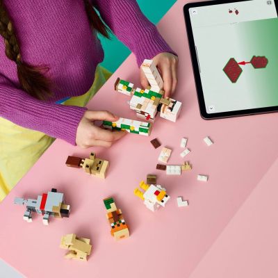 7. LEGO Minecraft 21592 – Hühnerreiter-Wüstenangriff