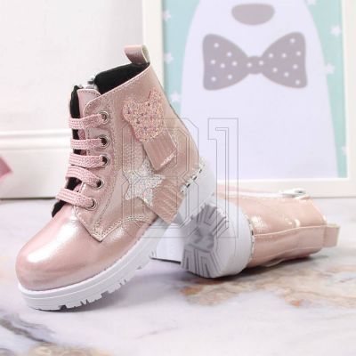 7. Glänzende isolierte Stiefeletten Potocki W WOL121B
