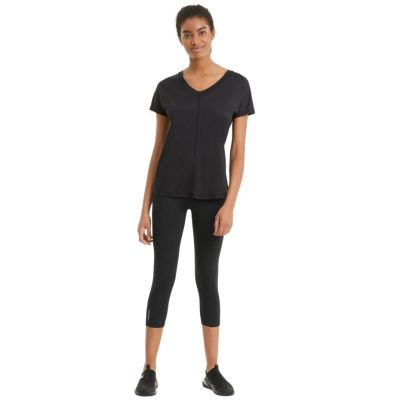 10. Puma 3/4 Train Favorite Forever High Waist Hose W 520266 01