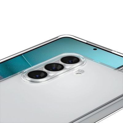 5. Spigen Liquid Crystal Hülle für Samsung Galaxy S26+ - Transparent
