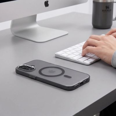 5. Tech-Protect MagZero MagSafe Hülle für iPhone 17 – mattschwarz
