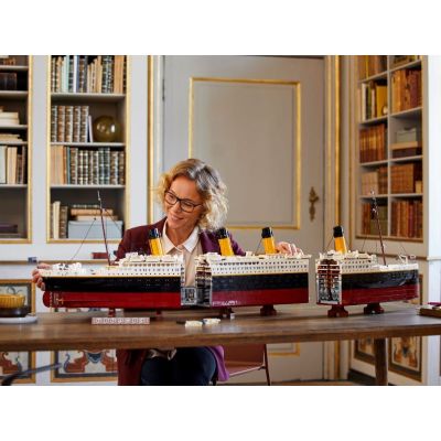 13. LEGO Creator Expert 10294 Titanic
