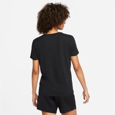 5. Nike DF Swoosh W T-Shirt FD2884-010