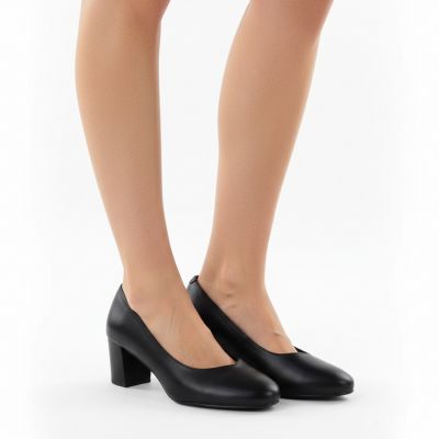 12. Schwarze Damen-Pumps mit niedrigem Absatz, Sergio Leone PB177