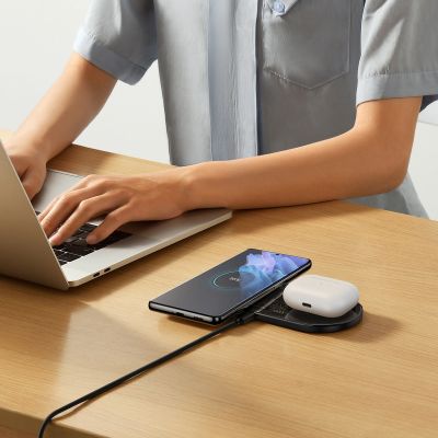 12. Baseus Digital LED Display Dual Wireless Ladegerät mit Digitalanzeige 20W schwarz (WXSX010101)