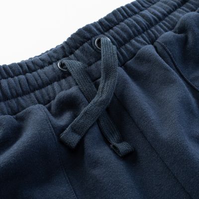 4. AZYNI Shorts für Herren