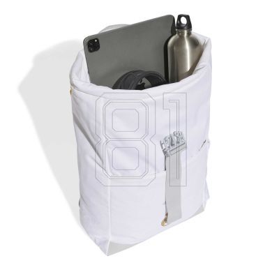 3. adidas Real Madrid Rucksack JN4150