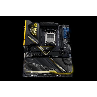 22. Asrock X870E TAICHI OCF Mainboard