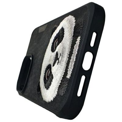 6. Nimmy Big Eyed Pet 2.0 Panda Hülle für iPhone 15 Pro - Schwarz