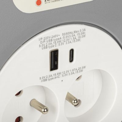 2. MONTIS VERLÄNGERUNGSKABEL FÜR HAUSHALT MIT ZWEI USB-A- UND USB-C-STECKDOSEN, 10 M, GRAU, MT188
