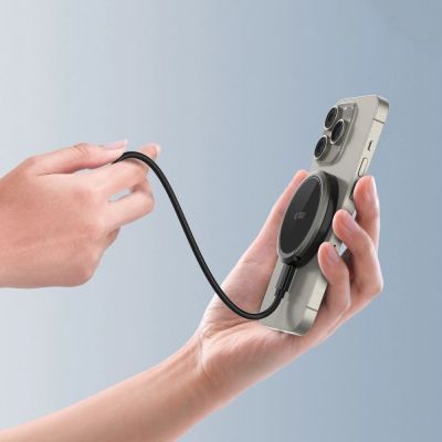 6. Tech-Protect QI15W-A33 induktives Ladegerät mit MagSafe und Ständer mit USB-A/USB-C-Kabel – Schwarz