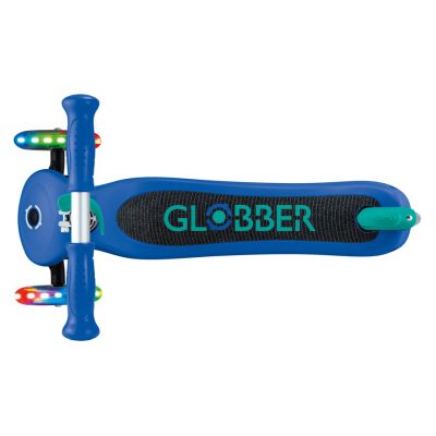 8. PRIMO LIGHTS Dreiradroller (423-600-4)