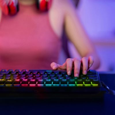 12. Wozinsky WKGP-1165 Mechanische Gaming-Tastatur mit RGB-Hintergrundbeleuchtung – Schwarz