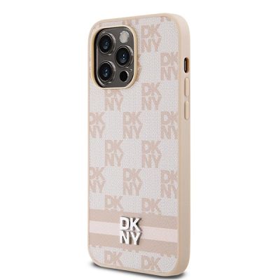 2. DKNY Lederhülle mit kariertem Monomuster und bedruckten Streifen für iPhone 14 Pro Max – Rosa