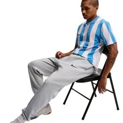 4. Nike Park 26 Fleece Herrenhose Hellgrau IB1248 063