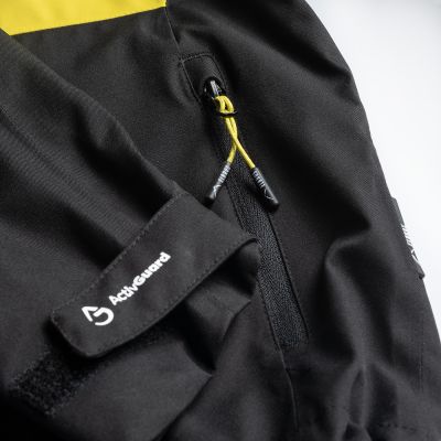 8. Elbrus Poul Tb Jr Jacke 92800593764
