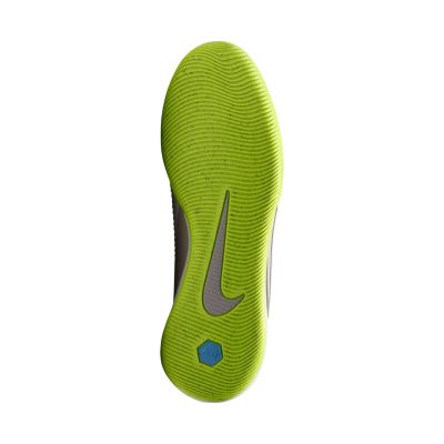 6. Fußballschuhe Nike Phantom 6 Low Academy IC HQ2319 200