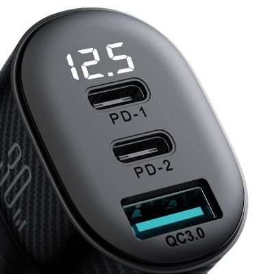 3. Joyroom JR-CCD04 30W 2x USB-C USB-A Autoladegerät mit Display - Schwarz