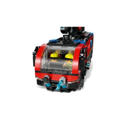 18. LEGO City 60499 Flughafen-Feuerwehrauto