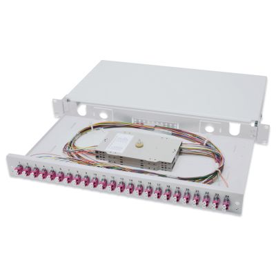 3. Digitus Glasfaserpanel, mit Zubehör, LC, OM4