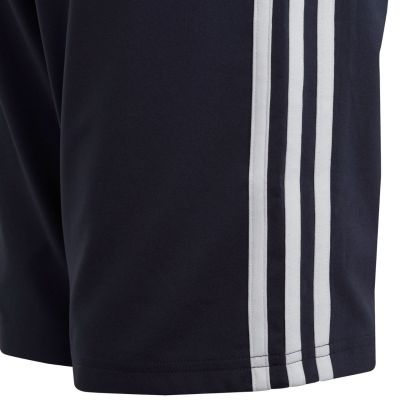 17. Adidas Essentials 3-Streifen Woven Jr IC6822 Shorts