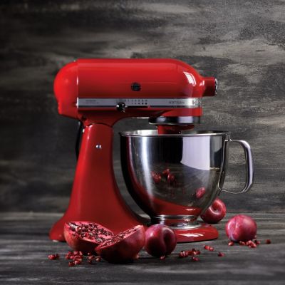 5. KitchenAid 5KSM125EER (300W) Planeten-Küchenmaschine