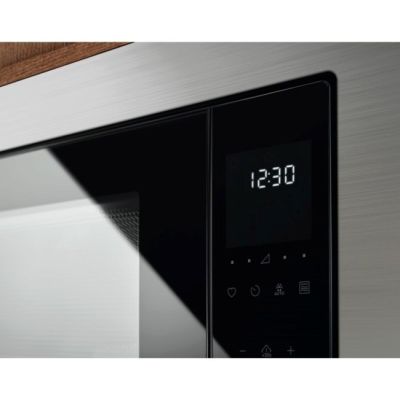 3. ELECTROLUX EMS4253TBX Mikrowellenofen